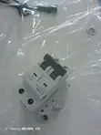Geya 100A Miniature DC Circuit Breaker GYM9-125DC-100 - 2
