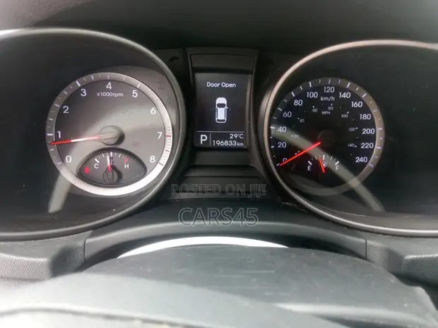 2016 Hyundai Santa Fe SUV - 1