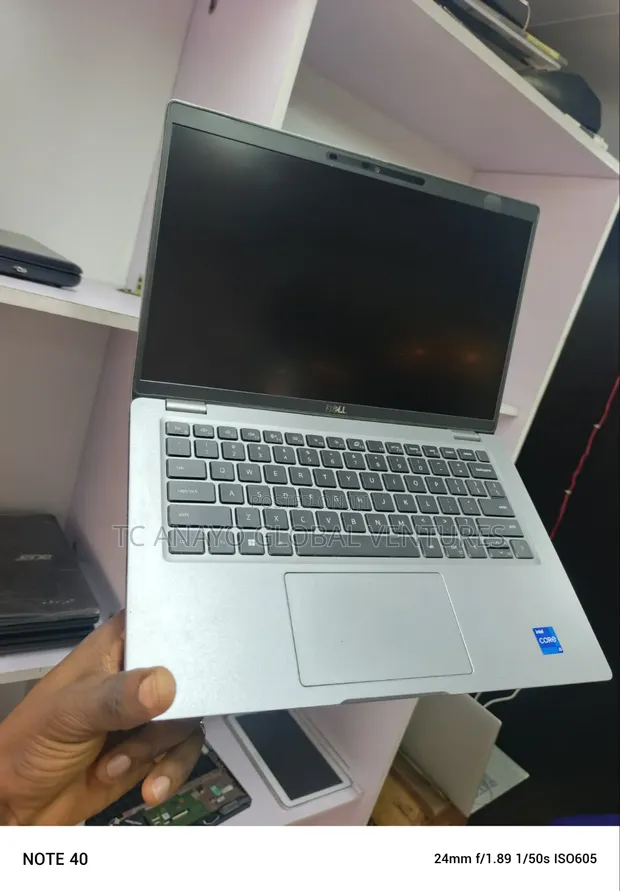 Dell Latitude 5421 Laptop 16GB RAM, Intel Core i5, 512GB SSD - 1