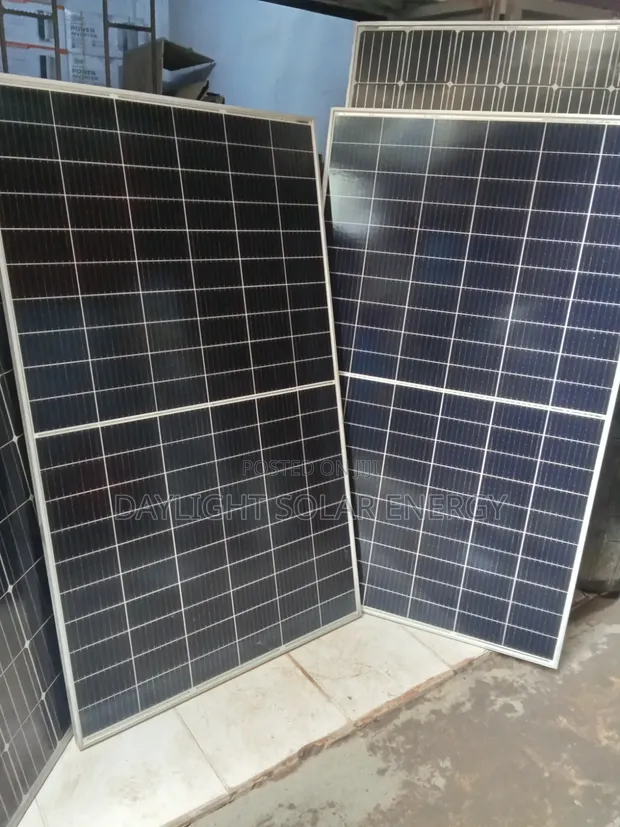 Jinko 450W Solar Panels (120 Cells) - 1
