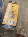 Century 18" Fan Mai Sake Caji Na Ganuwa Da Remote - 1