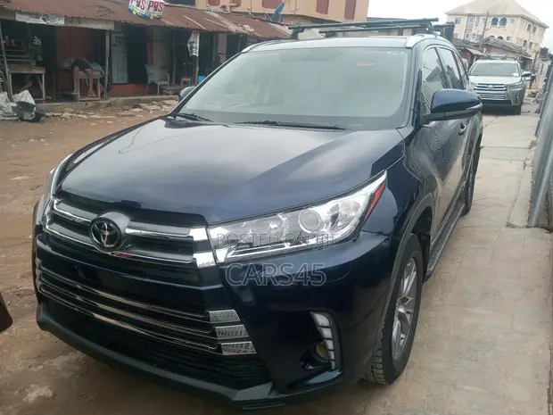 Toyota Highlander XLE SUV 2015 - 1
