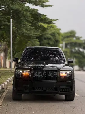 Rolls-Royce Cullinan Base 2020 Baki