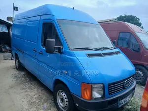 Mercedes-Benz T2 Bus 2004 Blue