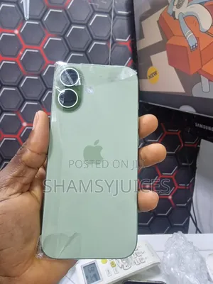 Apple iPhone 17 256GB Green (UK Used)