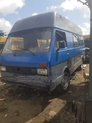 Volkswagen LT 2000 Bas Din Makaranta