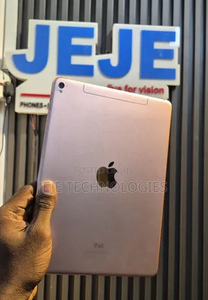 Apple iPad Pro 9.7 (2016) 32GB Pink