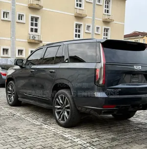 2022 Cadillac Escalade Black