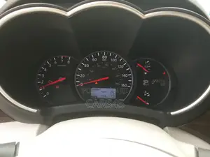 Nissan Quest 2017 Azurfa