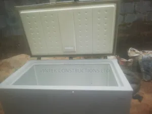 Restpoint 300L Chest Deep Freezer