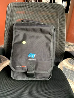 Bosch Premium Laptop Bag - Baki