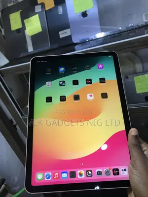 Apple iPad Pro (2022) 11-inch 256GB Grey
