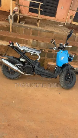 Honda 2024 Motorcycle - Blue