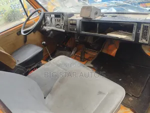 Volkswagen LT 35 Bus 2001 Orange