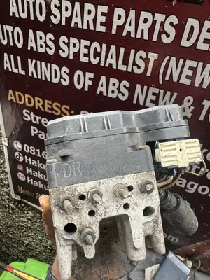 Lexus IS250 2006-2007 ABS Module/Pump