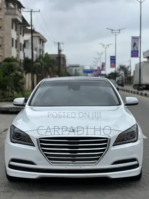 2015 Hyundai Genesis 3.8 Sedan - Fari