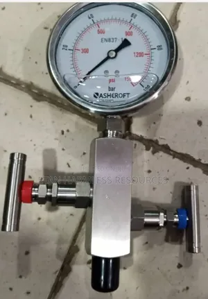 Brand New Pressure Gauge with Two Valves