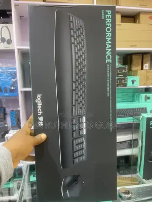 Logitech Performance Wireless Keyboard da Mouse