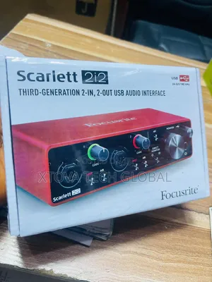 Focusrite Scarlett 2i2 4th Gen USB Audio Interface