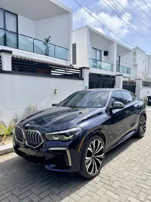 2022 BMW X6 M50i