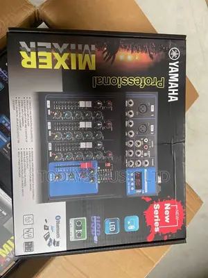 Yamaha F4 4-Channel Mixer tare da Bluetooth & USB