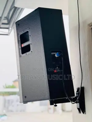 JBL SRX715 15-inch Mai Ratayawa