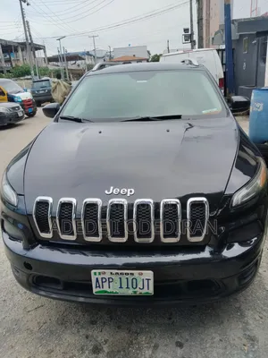 2015 Jeep Cherokee Latitude 4dr SUV 2.4L Petrol Black