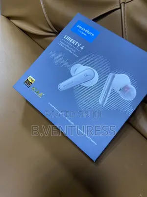 Soundcore Liberty 4 Wireless Earbuds by Anker (Farin Launi)