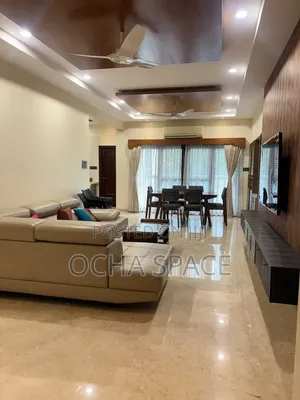 Ọcha Spaces Wanke Gidaje Abuja - Dakuna da Falo