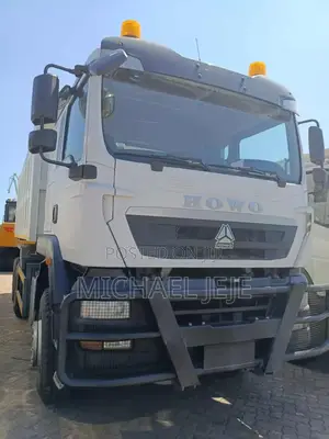 Sabon Sinotruk HOWO TX 6x4 Tipper Truck