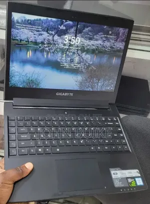 Gigabyte AERO 14 Laptop - Intel Core i7, 16GB RAM, 256GB SSD