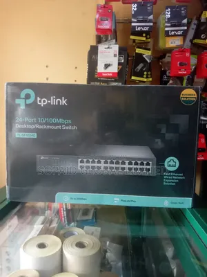 TP-Link 24-Tashar 10/100Mbps Desktop/Rackmount Switch