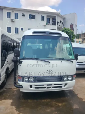 Toyota Coaster 2014 Fari
