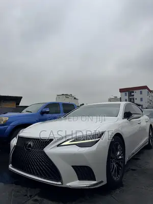 Lexus LS 500 2022 White