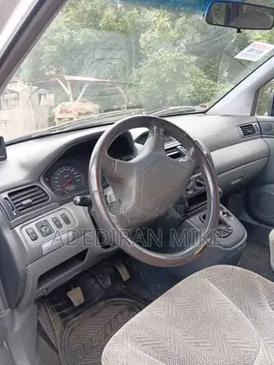Mitsubishi Space Wagon 2008 Silver
