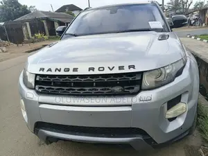 2013 Land Rover Range Rover Evoque Pure Plus AWD Grey