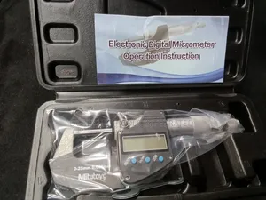 Micrometer na Dijital na Lantarki