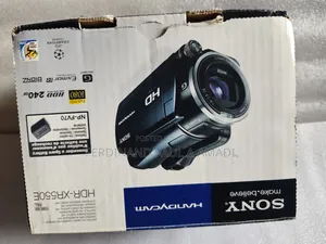 Sony HDR-XR550E Full HD Camcorder da G Lens & Super Night Vision