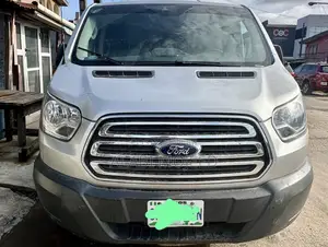 Ford Transit 350 Bus 2017 Silver