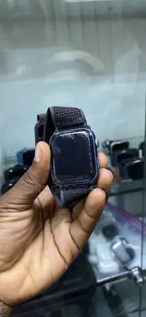 Apple Watch Series 7 45mm GPS Na Biyu