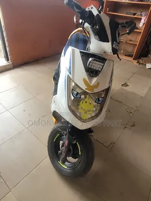 Kymco Agility 125 Scooter 2010 Fari