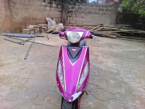 Kymco Xciting 2022 Scooter - Purple