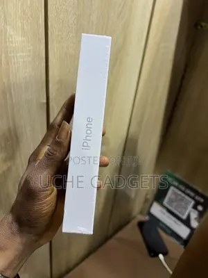 Apple iPhone 17 Pro Max 1TB Silver (Sigar Dubai)