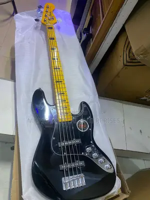 Squier Classic Vibe '70s Jazz Bass V - Baki