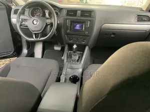 Volkswagen Jetta 1.4T S Sedan na 2017