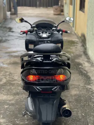 Suzuki Skywave Sport 2015 Baki