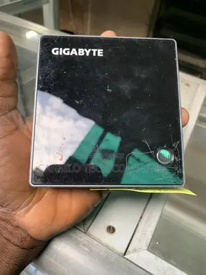 Gigabyte GB-BXi7-4500 Desktop Computer - Intel Core i7, 8GB RAM, 256GB SSD