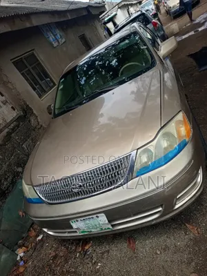 Toyota Avalon 2002 Zinariya
