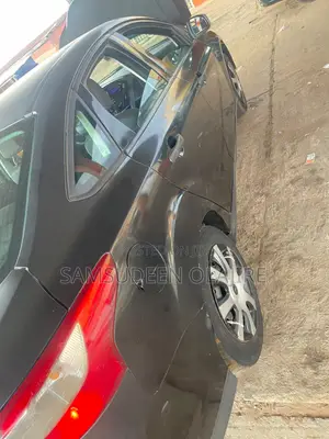 Ford Focus 2013 Baki