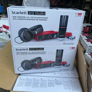 Focusrite Scarlett 2i2 Studio Bundle (3rd Gen) USB Audio Interface